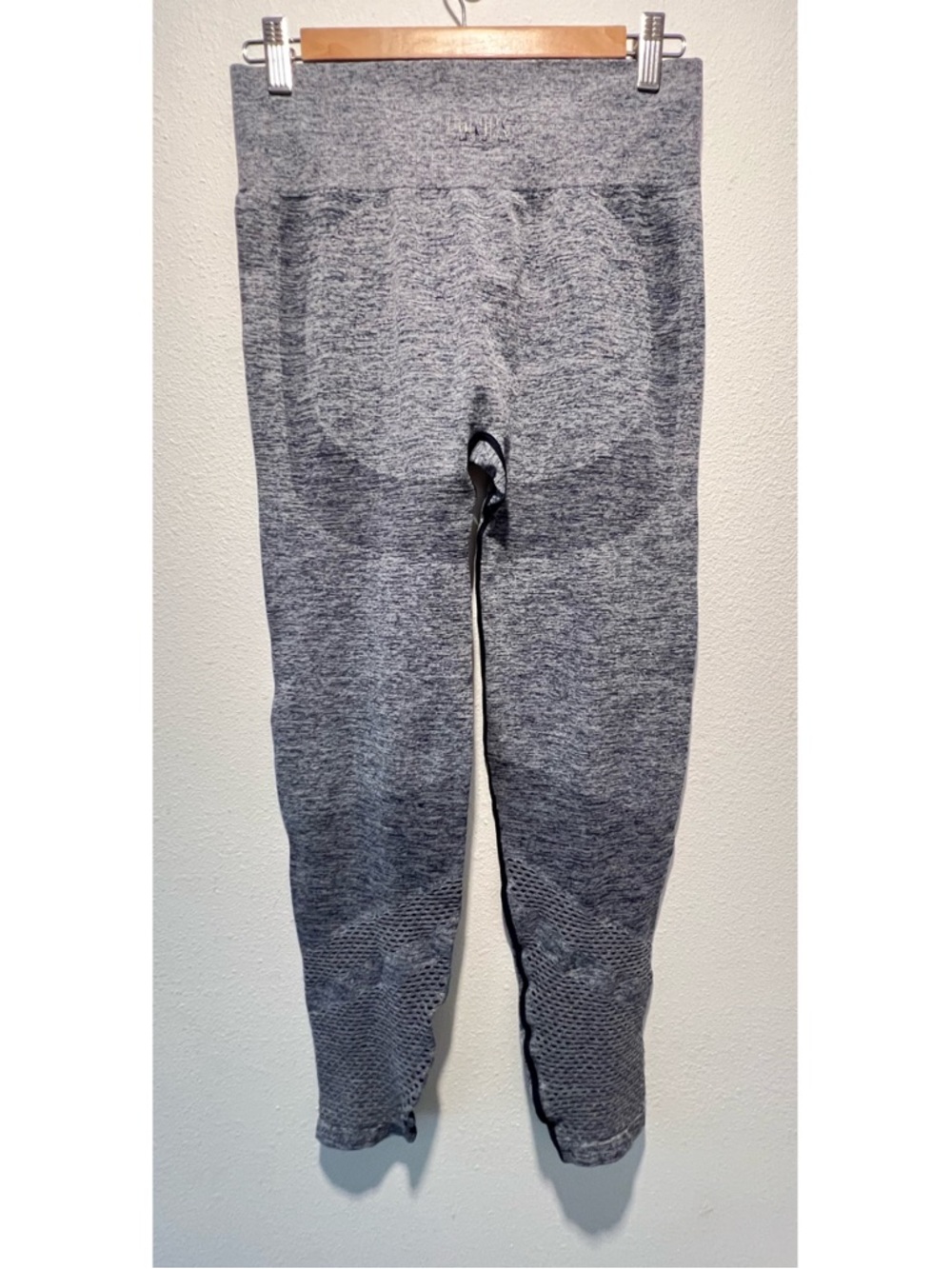 Victoria's Secret Seamless Active Leggings Size large